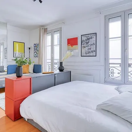 Apartment 3 People Voltaire-saint Ambroise Paris